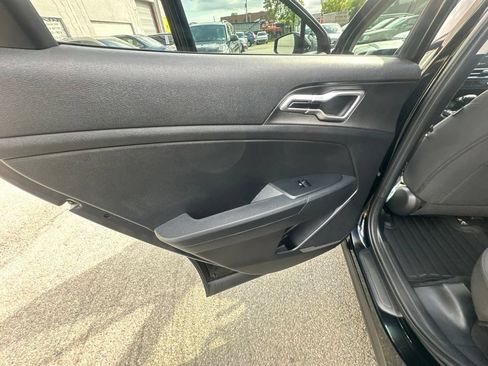 Used 2026 Kia Sportage LX AWD/4WD image 24