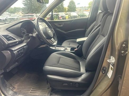Certified 2023 Subaru Forester Premium AWD/4WD image 13