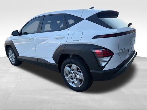 New 2026 Hyundai Kona SE FWD image 4
