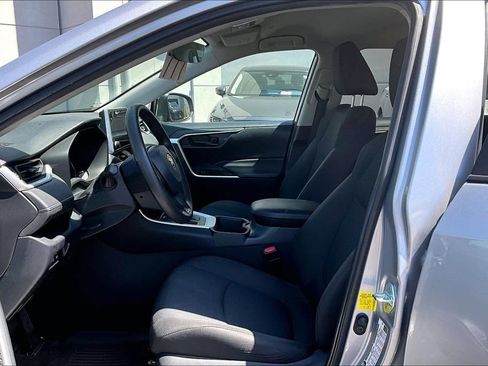 Used 2023 Toyota RAV4 LE FWD image 14