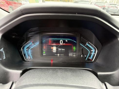 Used 2024 Honda Odyssey EX-L image 32