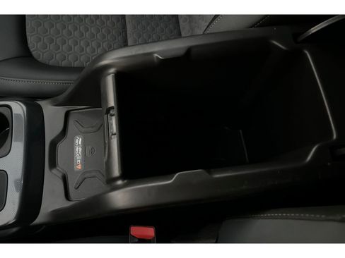 Used 2020 Chevrolet Colorado Z71 image 31