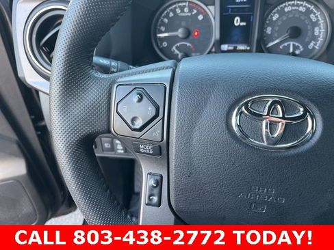 Used 2023 Toyota Tacoma TRD Off-Road image 19