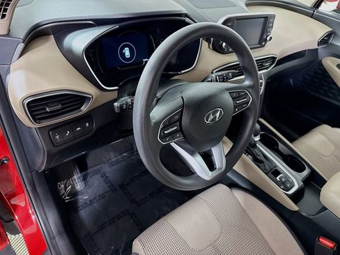 Used 2020 Hyundai Santa Fe SEL FWD image 17