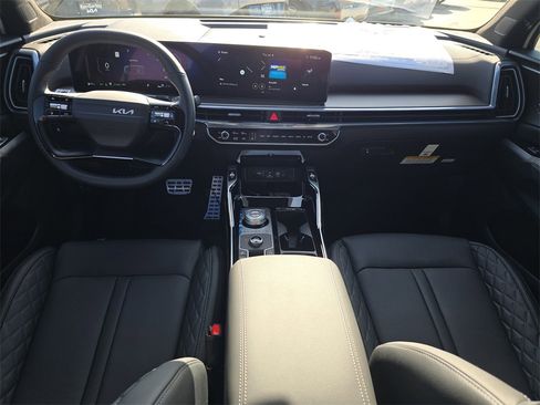 New 2026 Kia Sorento SX Prestige image 13