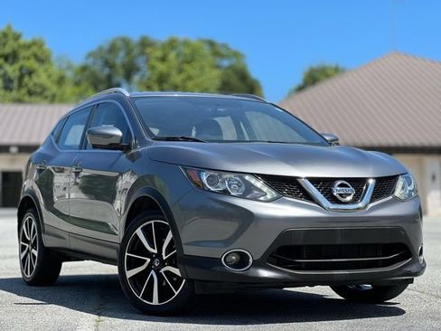 Used 2017 Nissan Rogue Sport SL AWD/4WD image 3