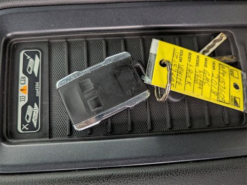 Used 2018 GMC Sierra 1500 2WD Regular Cab image 23