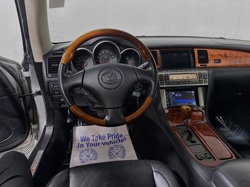 Used 2003 Lexus SC 430 Convertible image 20