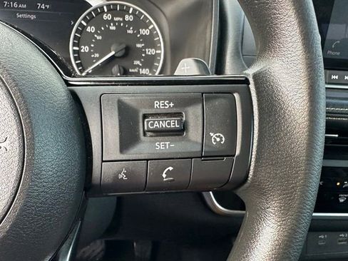 Used 2021 Nissan Rogue S FWD image 39