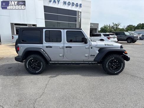 Used 2020 Jeep Wrangler Unlimited Sport image 8
