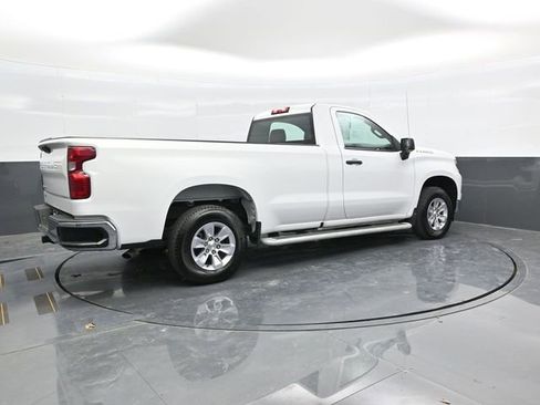 Used 2025 Chevrolet Silverado 1500 W/T image 7