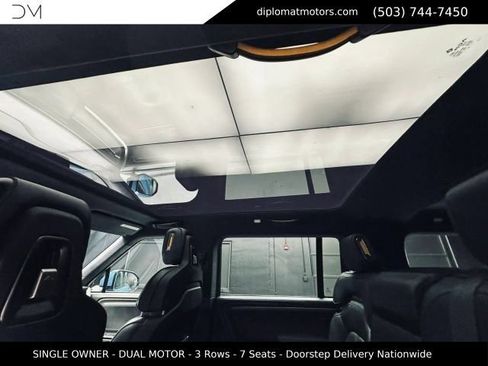 Used 2025 Rivian R1S Adventure AWD/4WD image 27