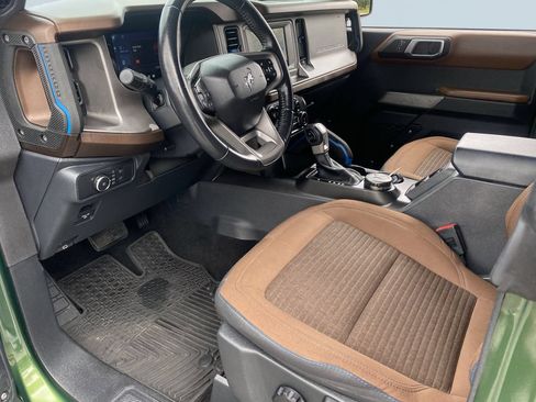 Used 2022 Ford Bronco Outer Banks AWD/4WD image 10
