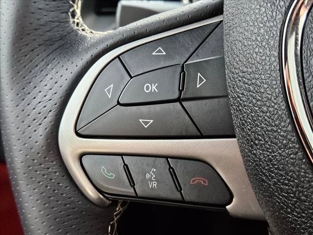 Used 2016 Dodge Challenger SRT Hellcat RWD image 23