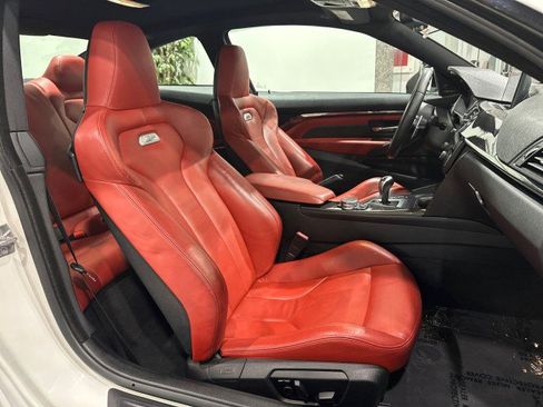 Used 2015 BMW M4 Coupe RWD image 38