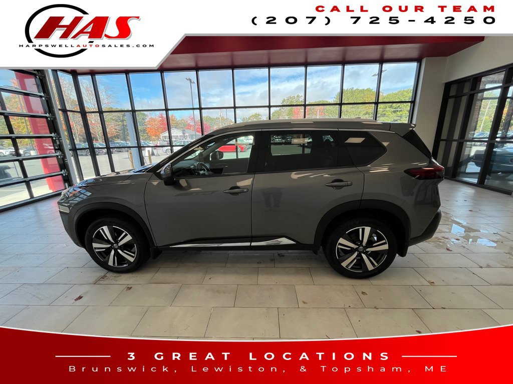 Used 2021 Nissan Rogue SL AWD/4WD image 2
