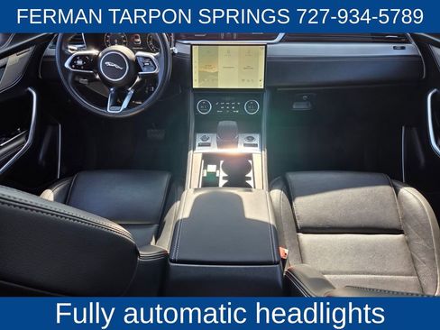 Used 2025 Jaguar F-PACE R-Dynamic S image 15
