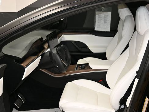 Used 2022 Tesla Model X AWD/4WD image 15