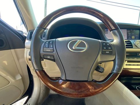 Used 2014 Lexus LS 460 AWD image 8