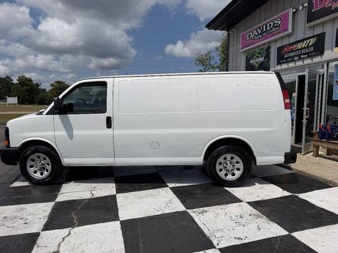 Used 2014 Chevrolet Express 1500 RWD image 7
