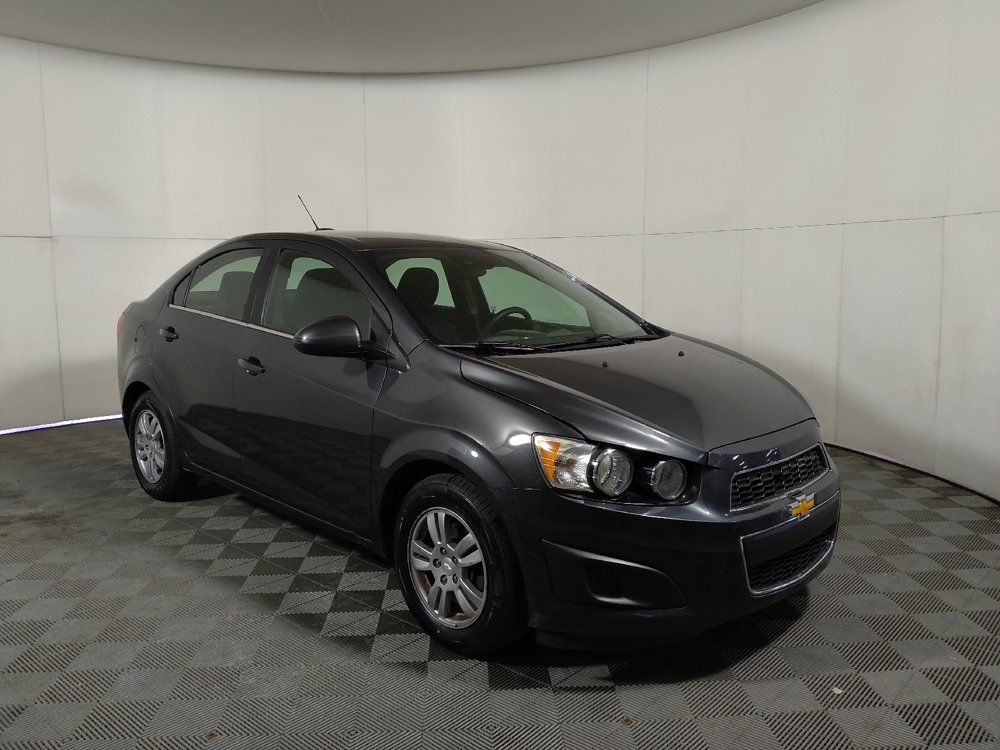 Used 2016 Chevrolet Sonic LT w/ Driver Confidence Package FWD image 11