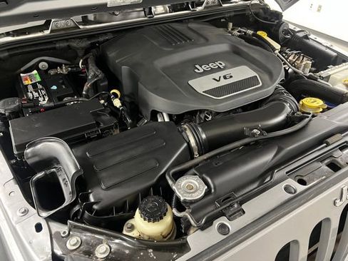 Used 2015 Jeep Wrangler Unlimited Sport w/ Quick Order Package 24S image 57