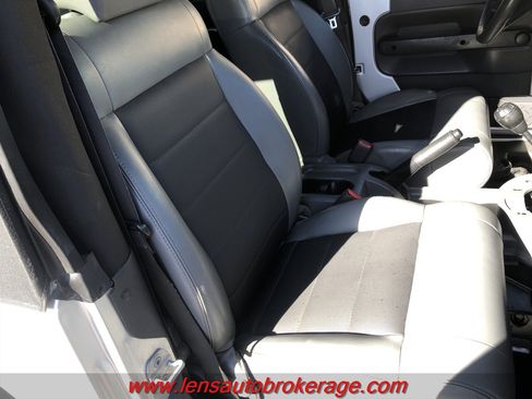 Used 2009 Jeep Wrangler X AWD/4WD image 19