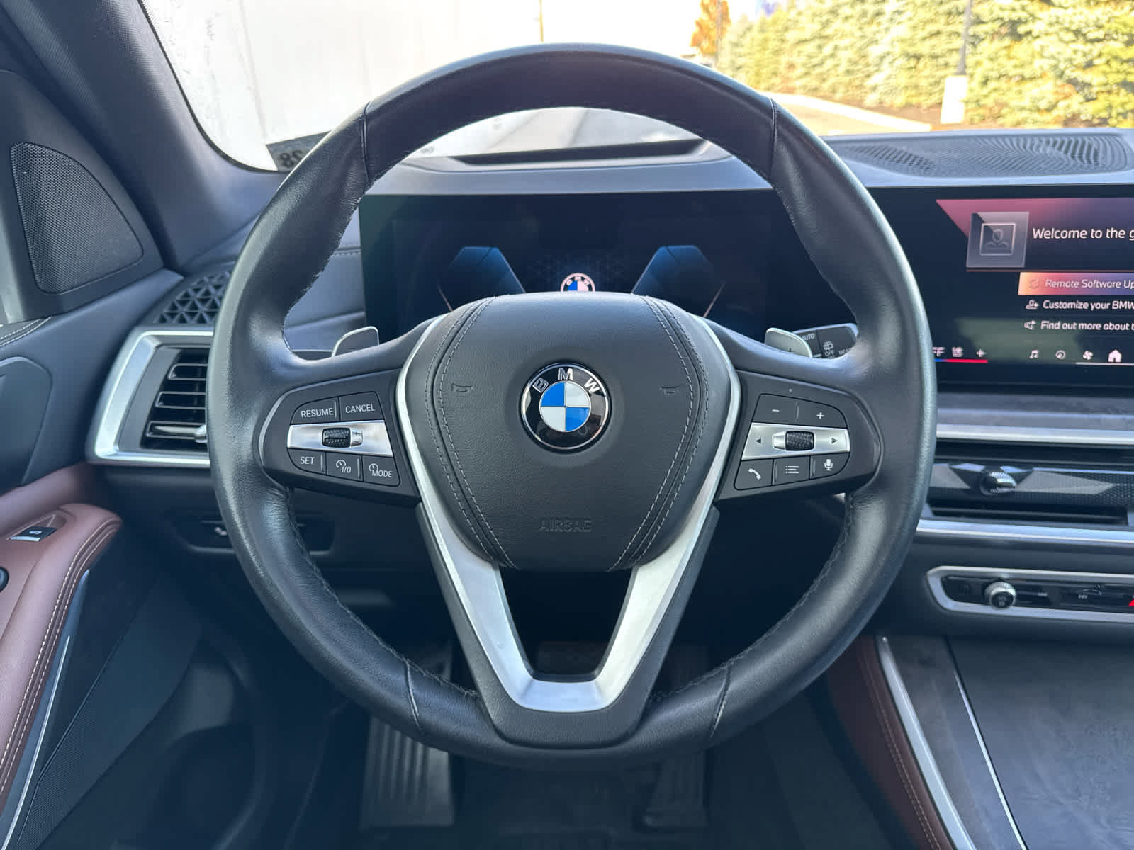 Used 2024 BMW X5 xDrive40i w/ Parking Assistance Package AWD/4WD image 19