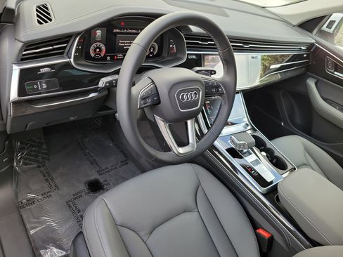 Used 2026 Audi Q8 Premium Plus AWD/4WD image 18