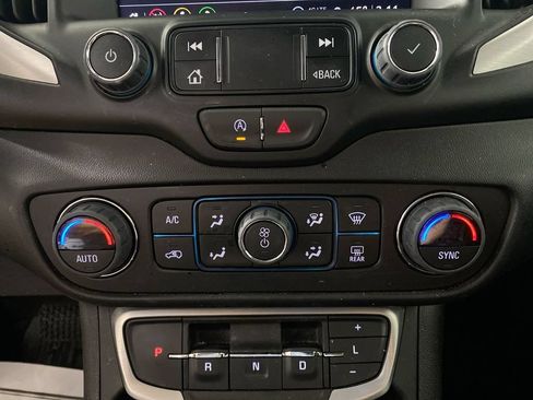 Certified 2023 GMC Terrain SLT AWD/4WD image 18