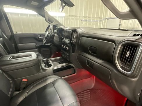 Used 2020 Chevrolet Silverado 1500 RST image 14