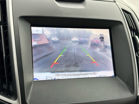 Used 2020 Ford Edge SEL w/ Convenience Package image 17