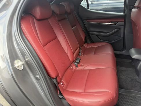 Used 2021 MAZDA MAZDA3 Hatchback w/Premium Plus Pkg AWD/4WD image 17