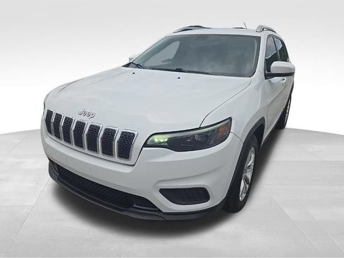 Used 2020 Jeep Cherokee Latitude FWD image 8