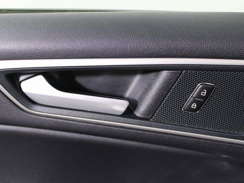 Certified 2024 Ford Edge SEL image 19