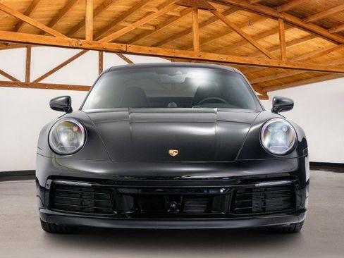Used 2020 Porsche 911 Carrera S image 8