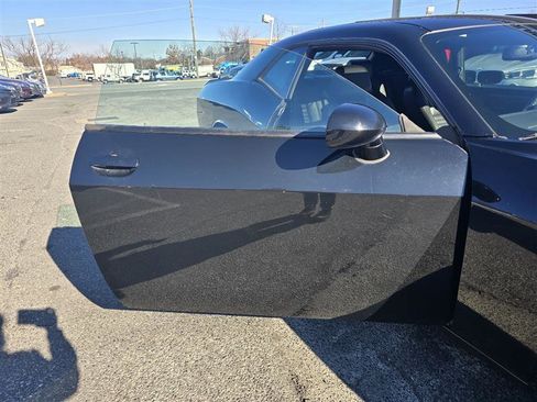 Used 2013 Dodge Challenger SXT Plus image 22