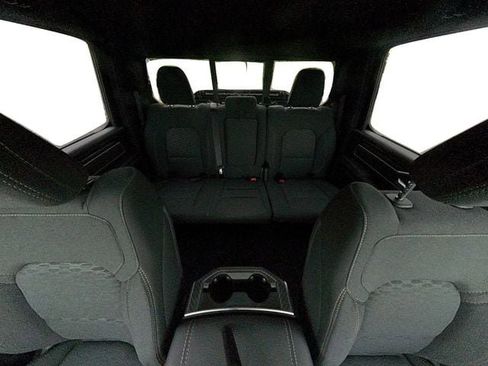 New 2026 RAM 1500 Big Horn AWD/4WD image 37