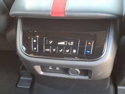 Used 2026 Nissan Armada NISMO AWD/4WD image 14