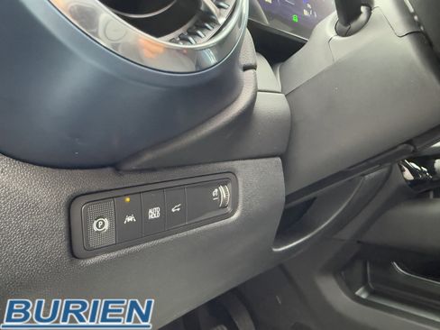 New 2026 Chevrolet Equinox EV LT image 10