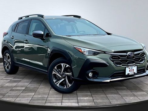 Used 2026 Subaru Crosstrek 2.5i Premium AWD/4WD image 3