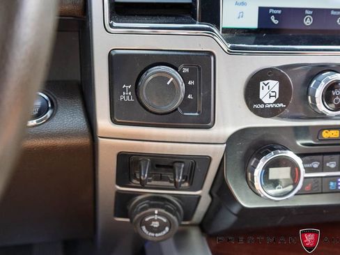 Used 2022 Ford F250 King Ranch w/ King Ranch Ultimate Package AWD/4WD image 35