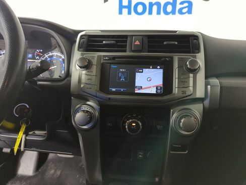 Used 2015 Toyota 4Runner SR5 image 13