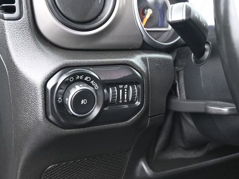 Used 2020 Jeep Wrangler Unlimited Sport S image 14