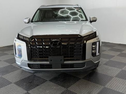Used 2024 Hyundai Palisade Limited AWD/4WD image 4