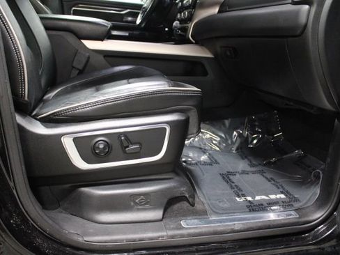 Used 2019 RAM 1500 Laramie image 22