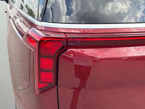 New 2026 Kia Carnival EX image 11