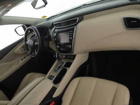 Used 2023 Nissan Murano SL image 34