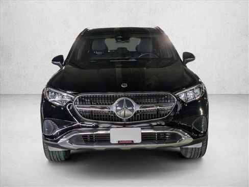 Certified 2025 Mercedes-Benz GLC 300 image 5