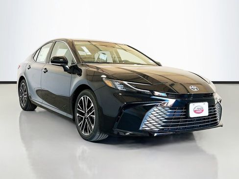 New 2026 Toyota Camry XLE FWD image 3